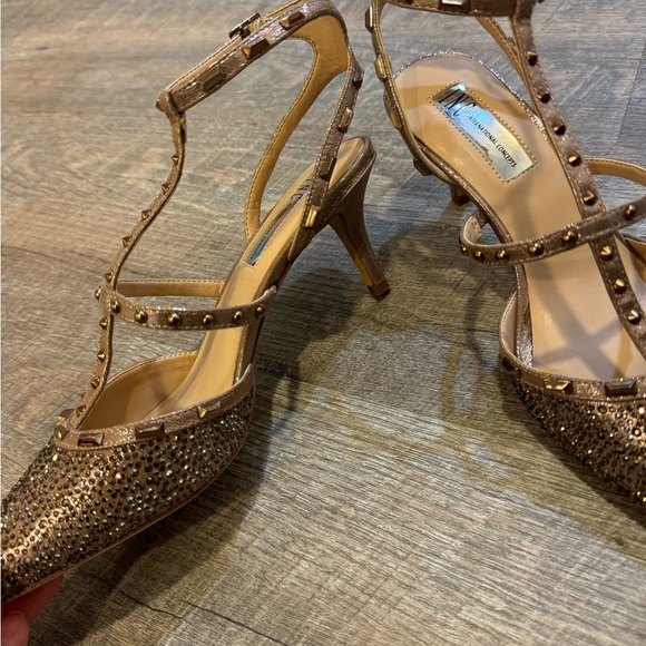 SOLD - Picture 2 of 4